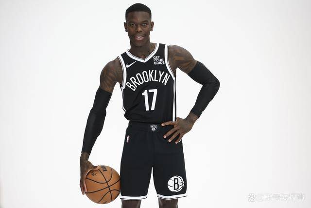 詹姆斯大三双浓眉29+16 湖人大胜送奇才11连败