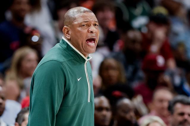 马卡：安帅给维尼修斯多放几天假 他去美国看NFL